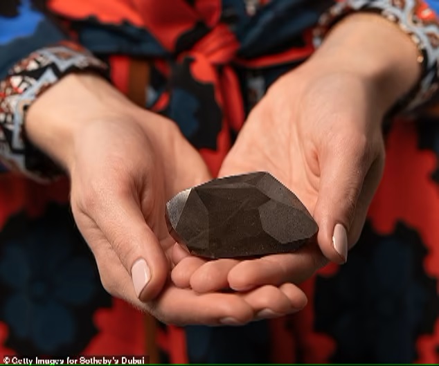 الماس انیگما گالری جواهرات ثمین